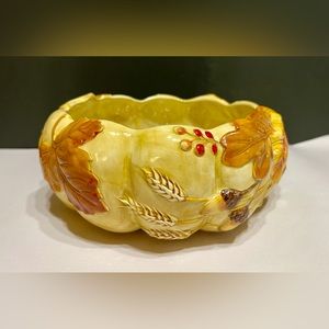 Fitz and Floyd "Fall's Leaves" serving bowl stored in original box-excellent!!